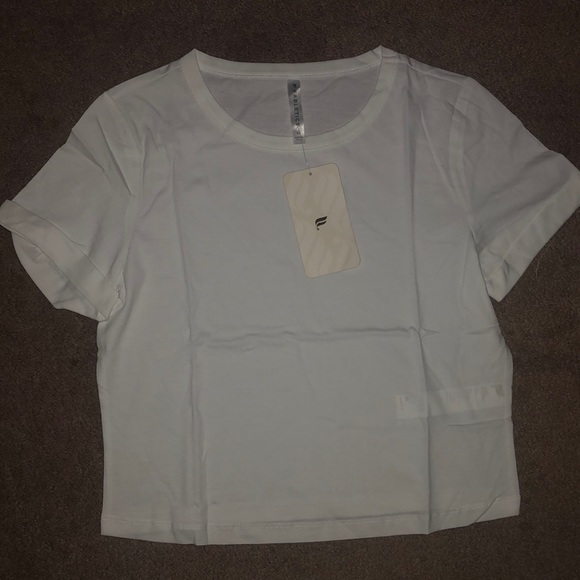 Crop Top - Picture 2 of 6